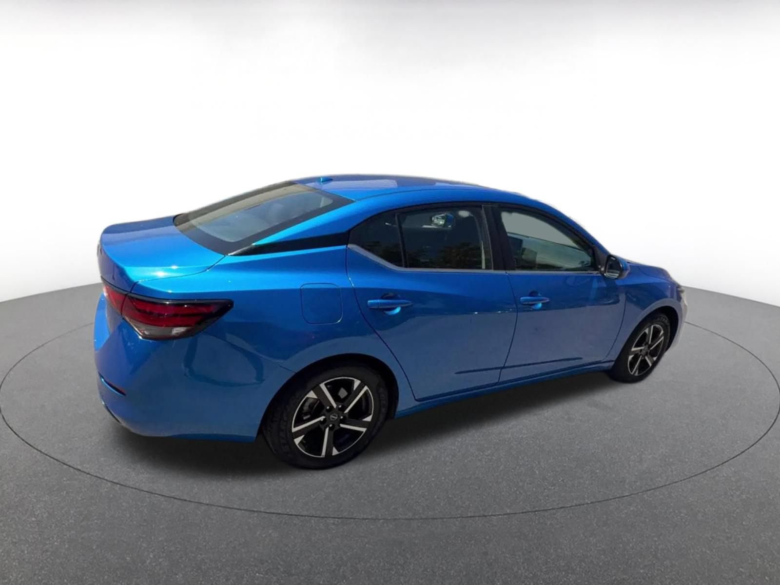Thumbnail: 2025 Nissan Sentra - 12