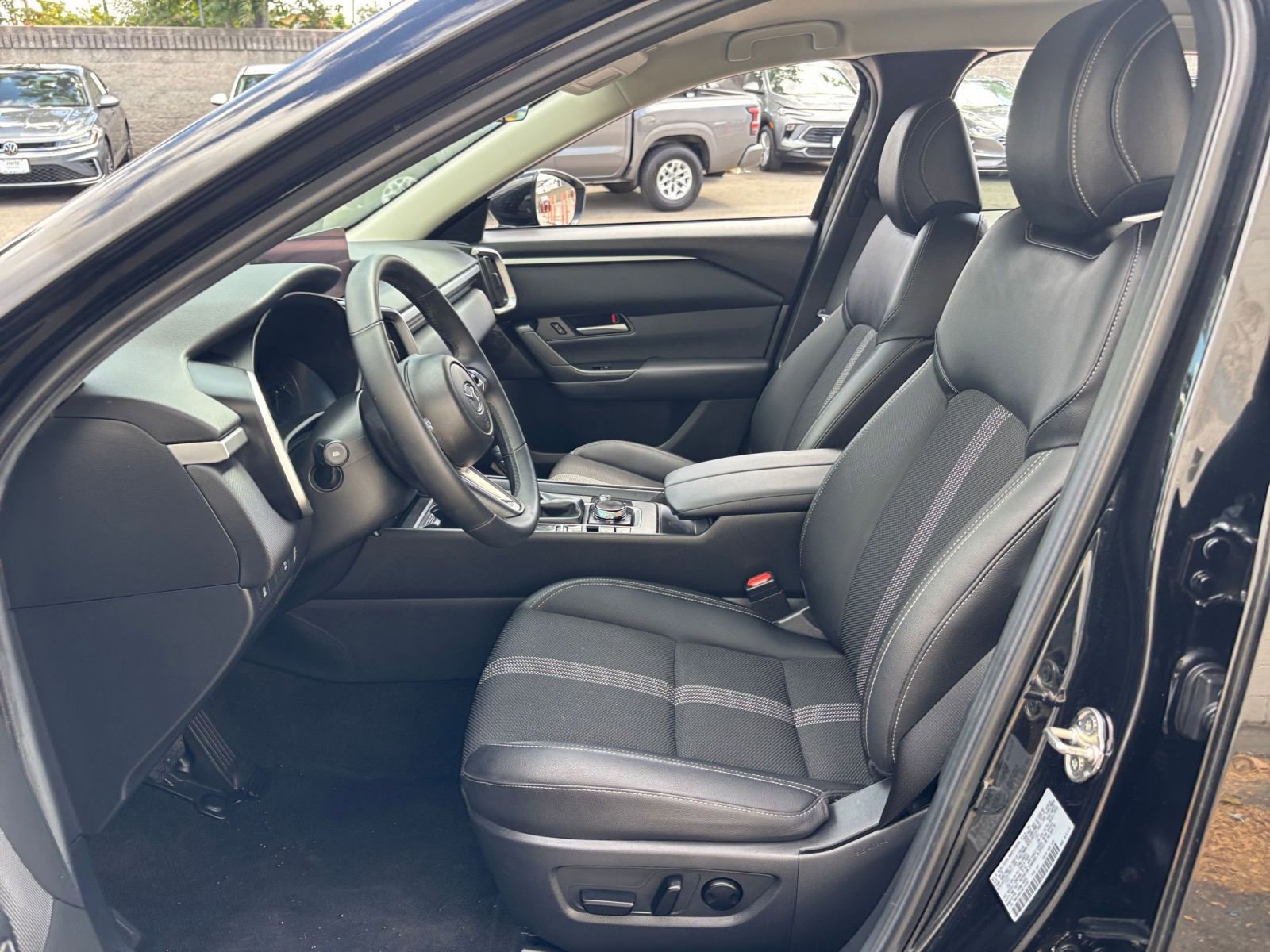 Thumbnail: 2025 Mazda CX-50 - 27