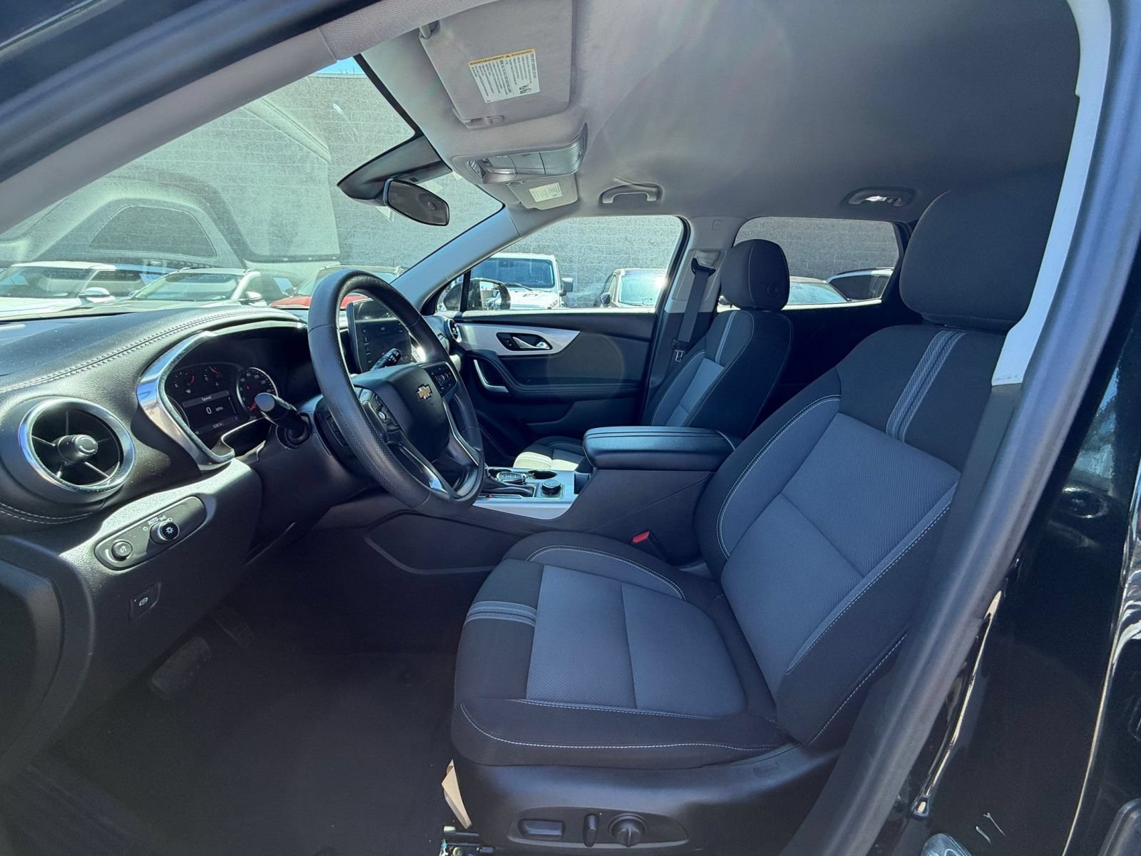 Thumbnail: 2025 Chevrolet Blazer - 26