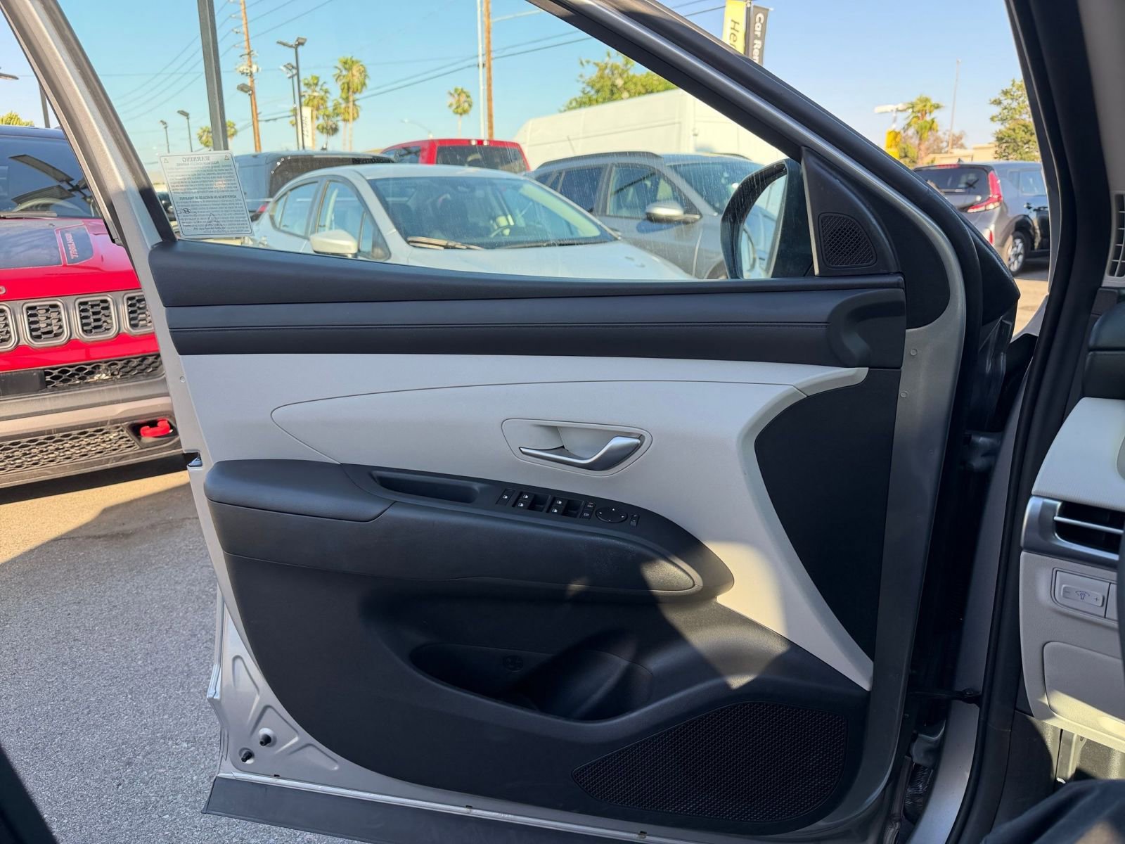 Thumbnail: 2025 Hyundai Tucson - 18