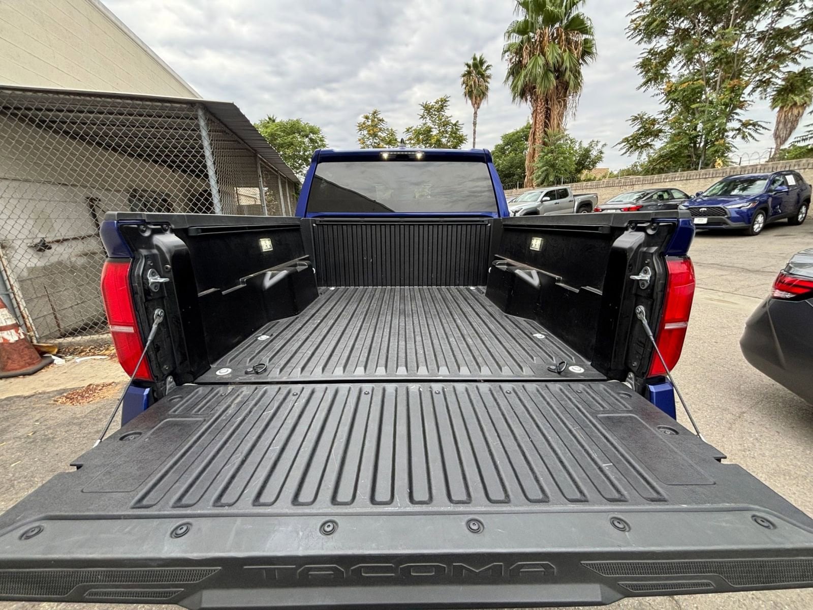 Thumbnail: 2024 Toyota Tacoma - 31