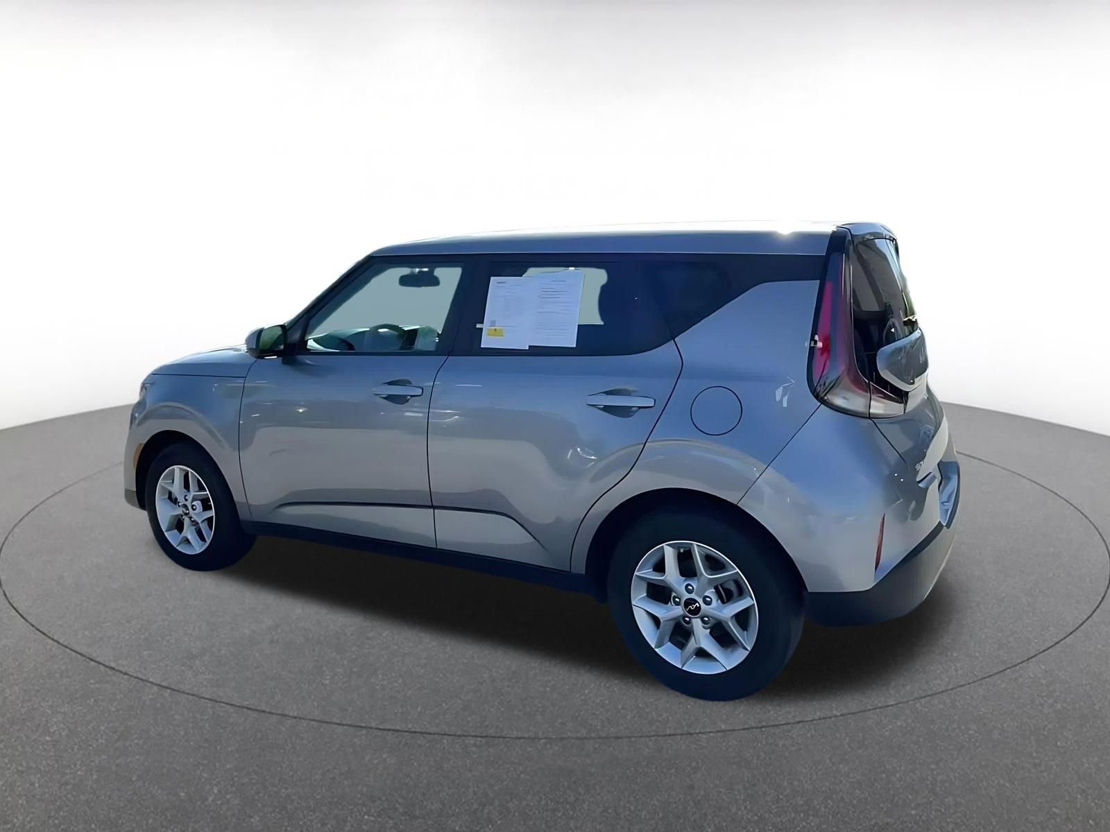 Thumbnail: 2025 Kia Soul - 10