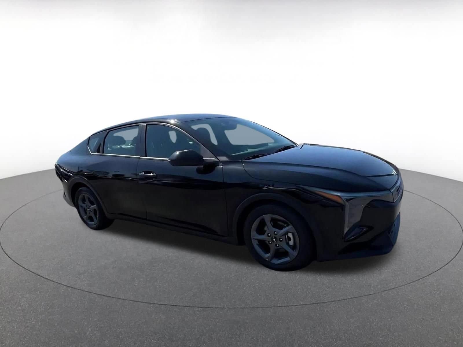 Thumbnail: 2025 Kia K4 - 2