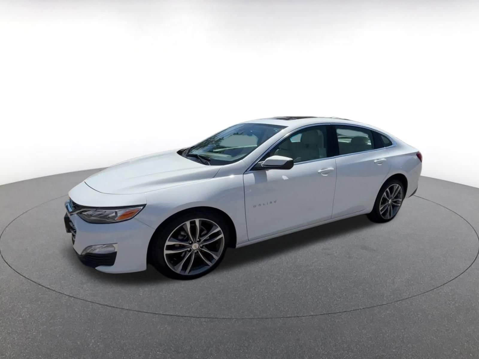 Thumbnail: 2024 Chevrolet Malibu - 8