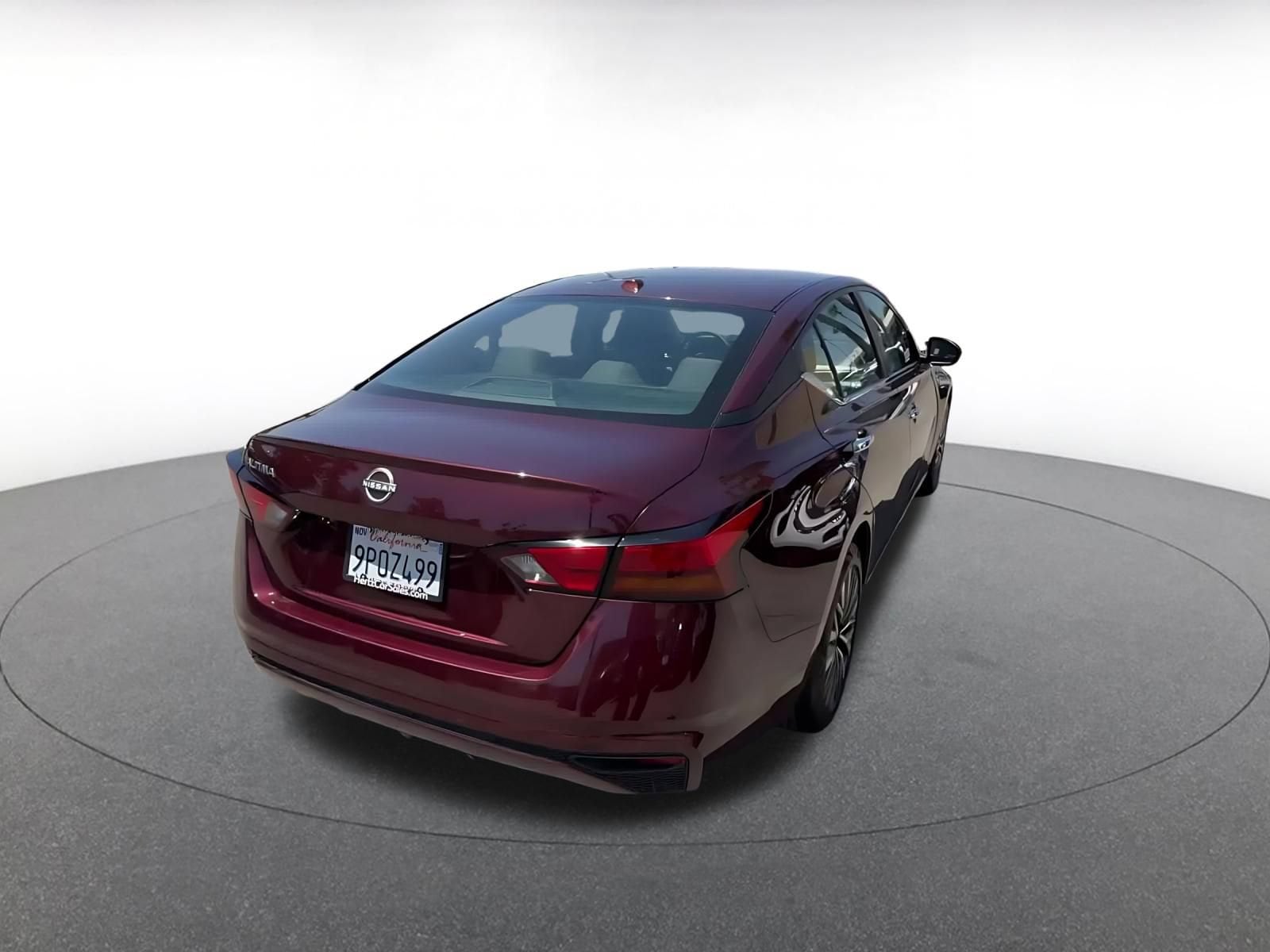 Thumbnail: 2025 Nissan Altima - 14