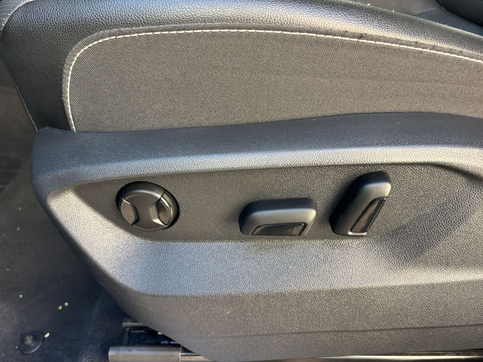 Thumbnail: 2025 Volkswagen Atlas - 24