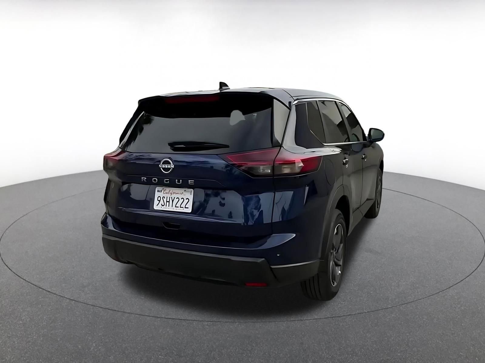 Thumbnail: 2025 Nissan Rogue - 15