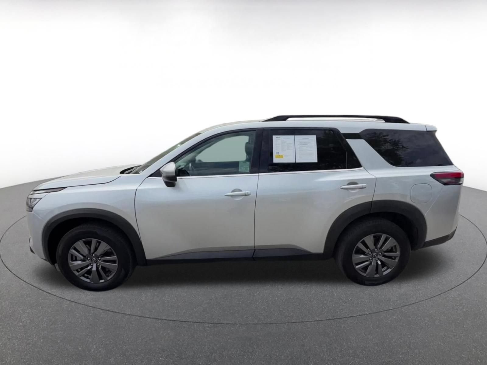 Thumbnail: 2025 Nissan Pathfinder - 9