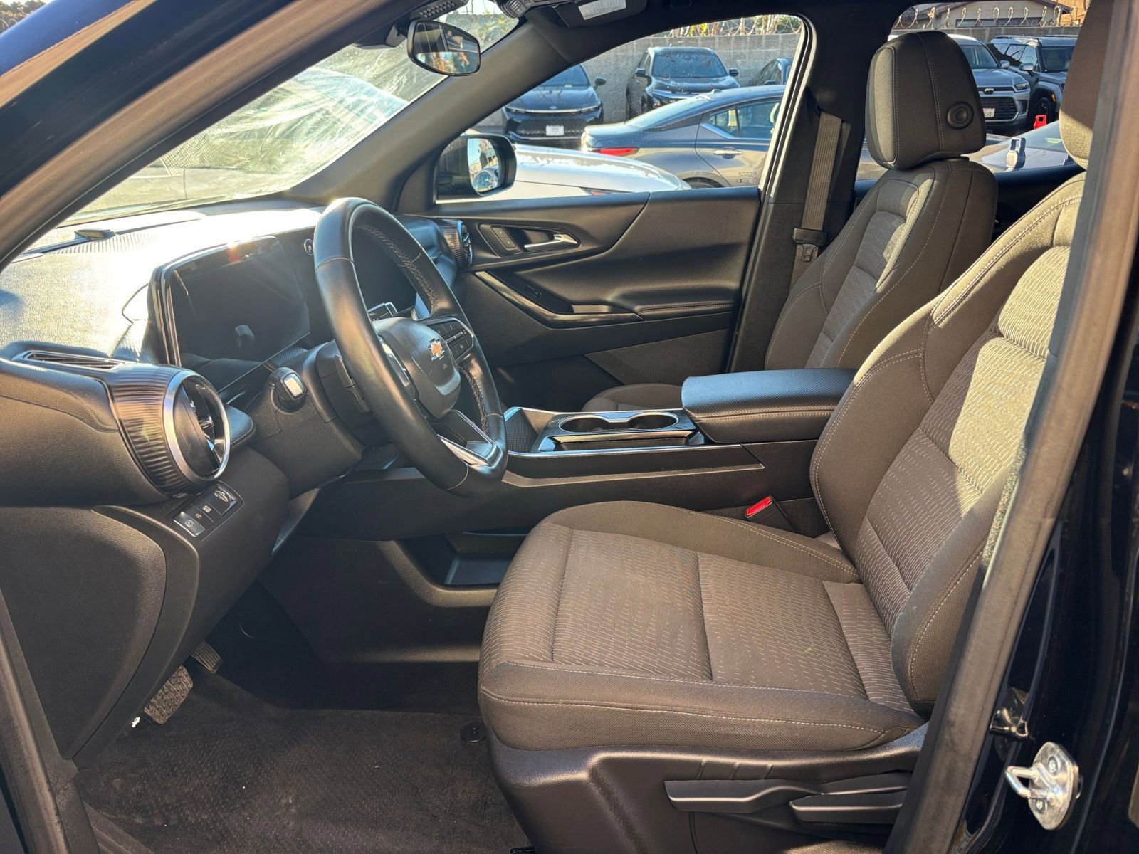 Thumbnail: 2025 Chevrolet Equinox - 27