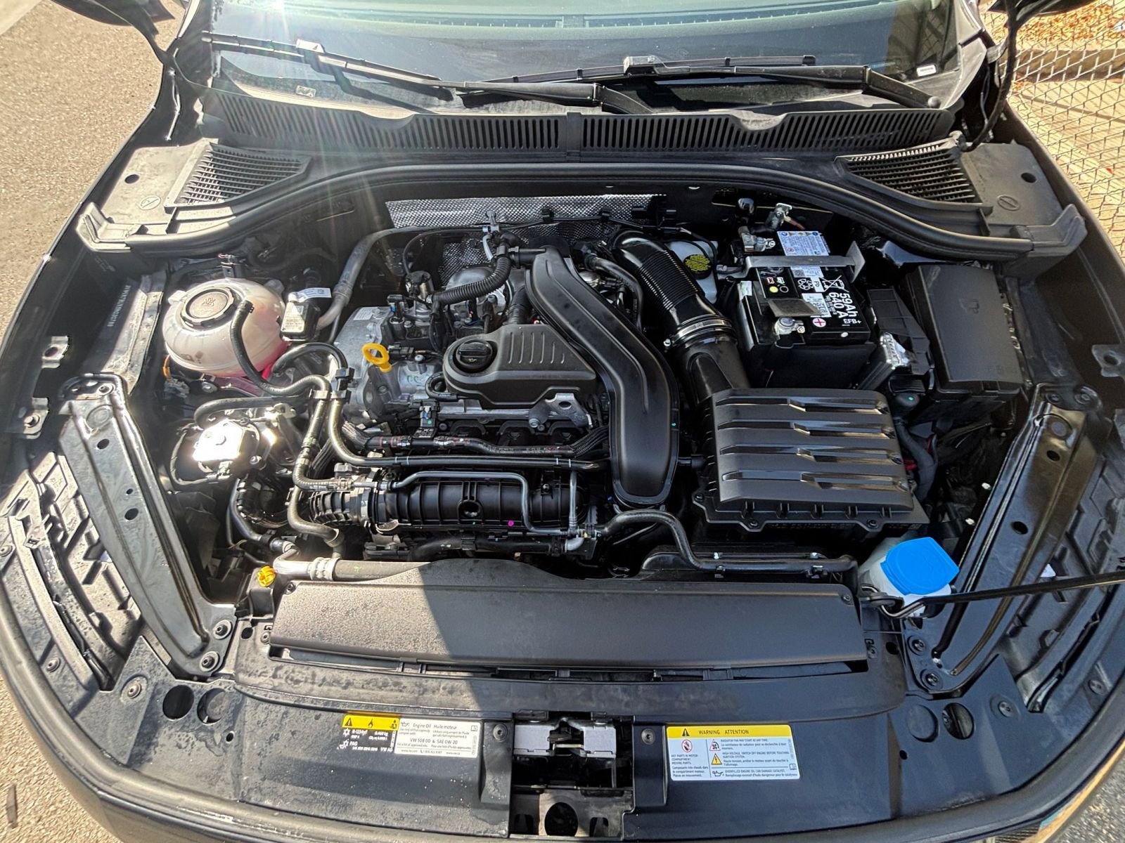 Thumbnail: 2025 Volkswagen Jetta - 32