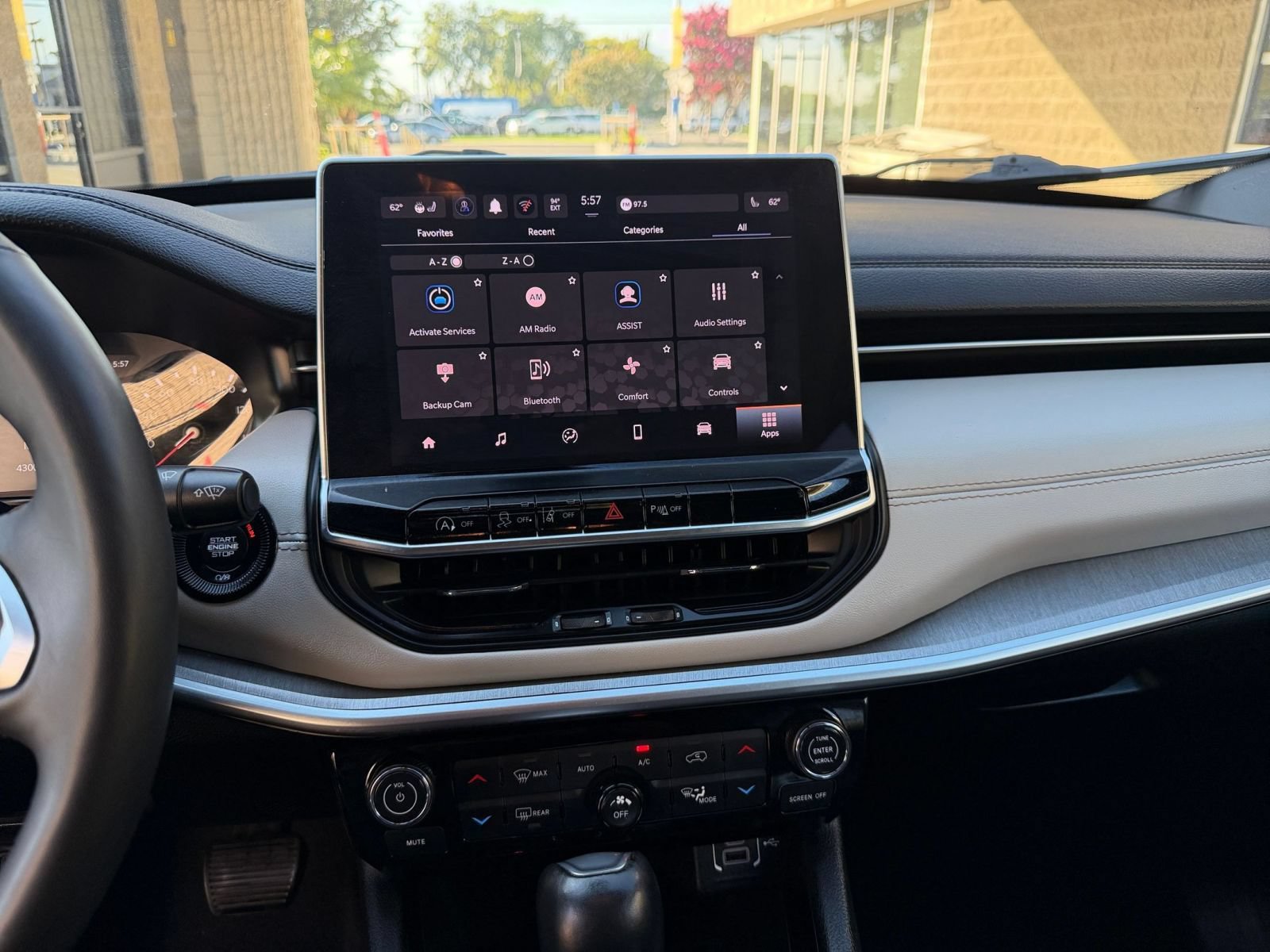 Thumbnail: 2025 Jeep Compass - 17