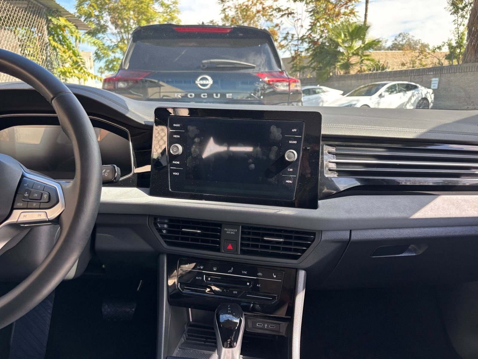 Thumbnail: 2025 Volkswagen Jetta - 18