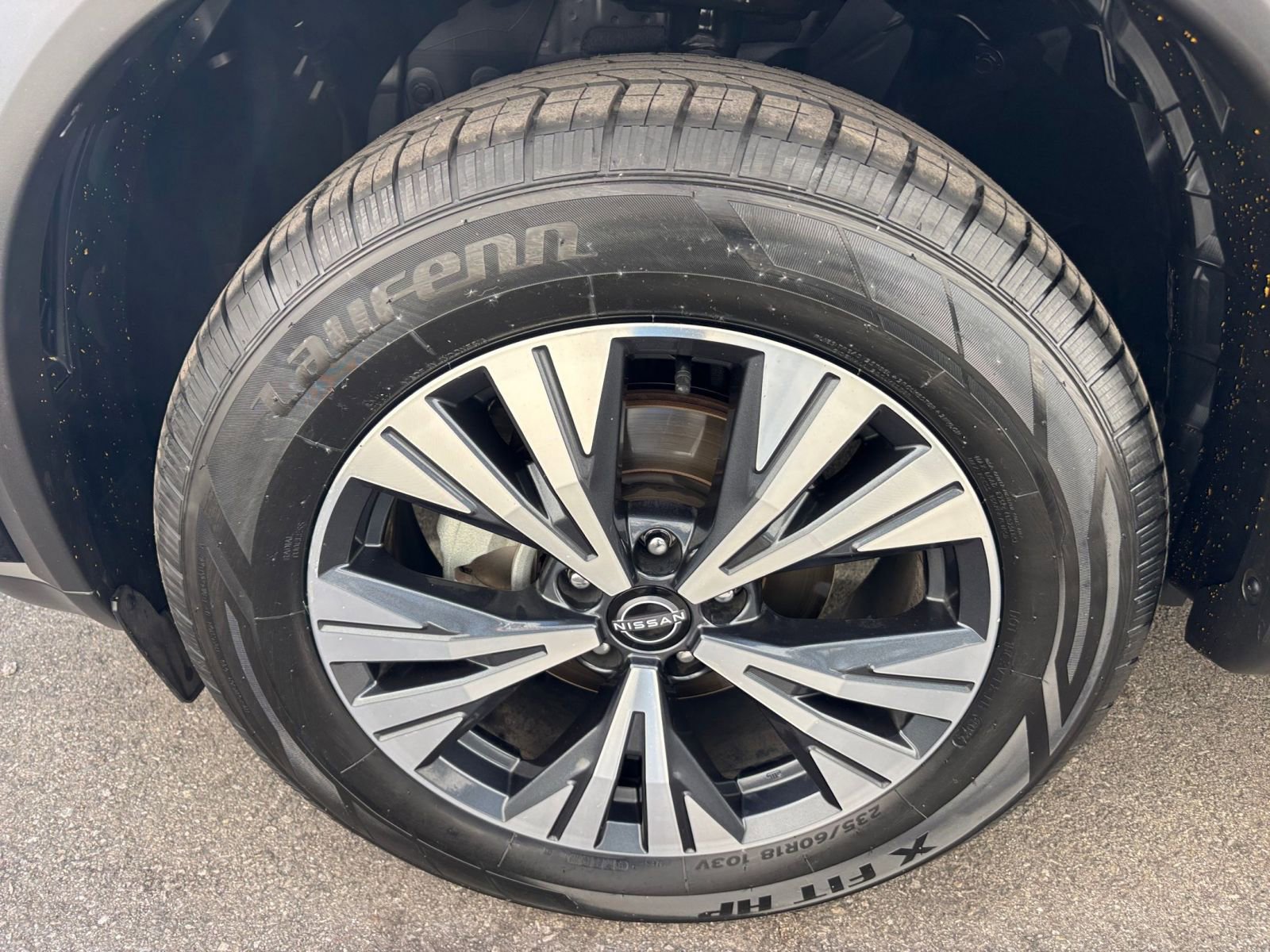 2023 Nissan Rogue SV 35