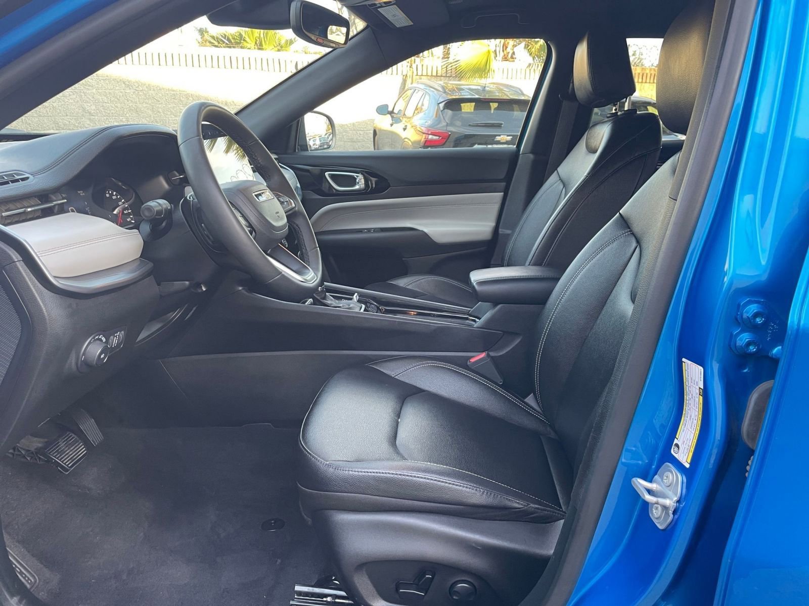 Thumbnail: 2025 Jeep Compass - 28