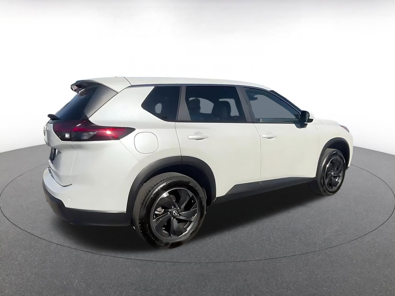 Thumbnail: 2025 Nissan Rogue - 15