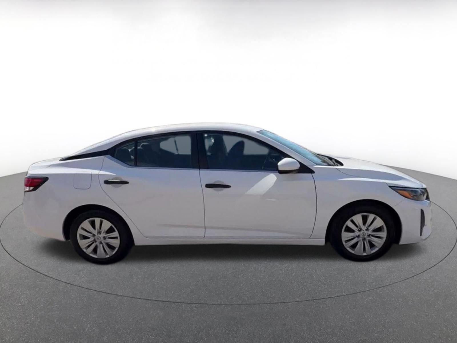 Thumbnail: 2025 Nissan Sentra - 15