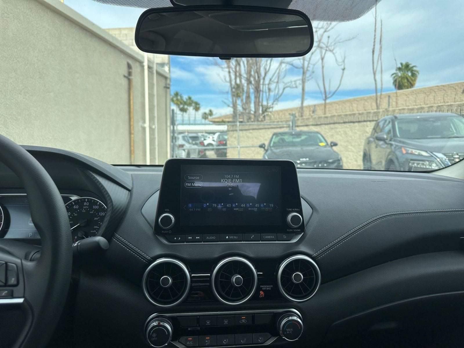 Thumbnail: 2025 Nissan Sentra - 20