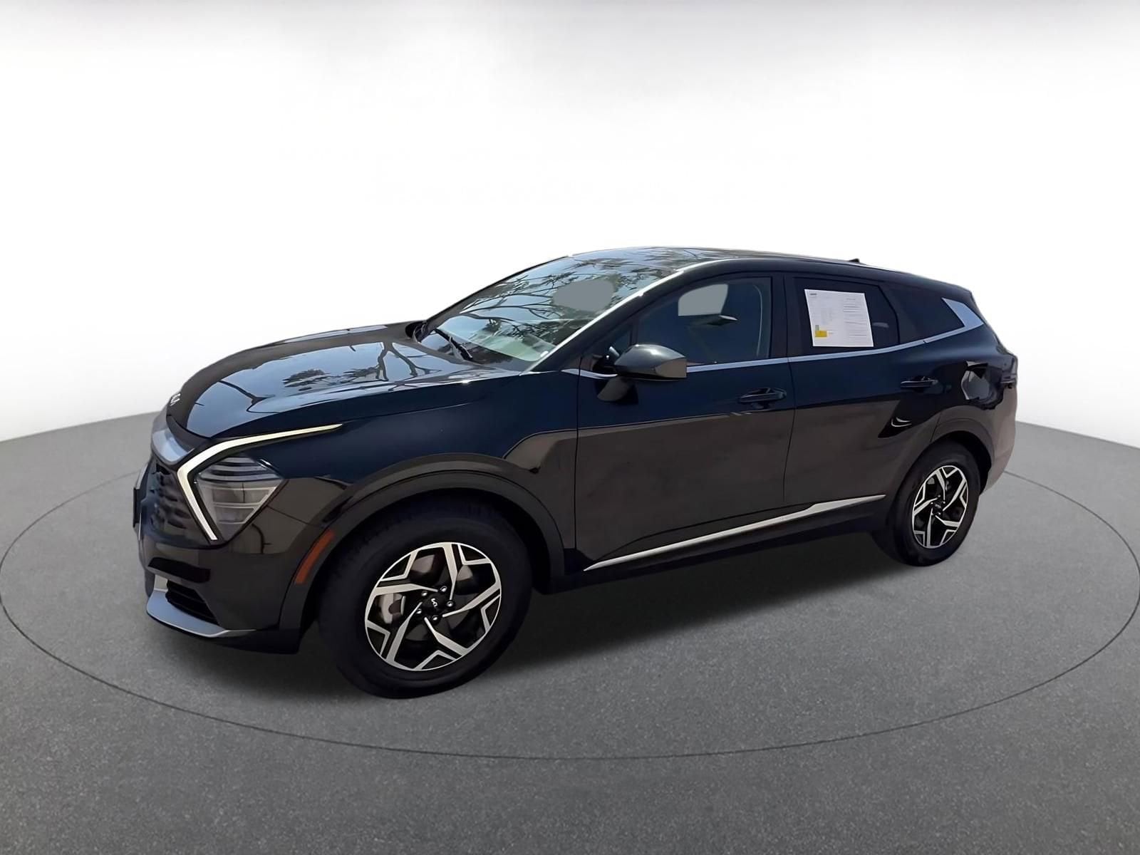 Thumbnail: 2025 Kia Sportage - 8