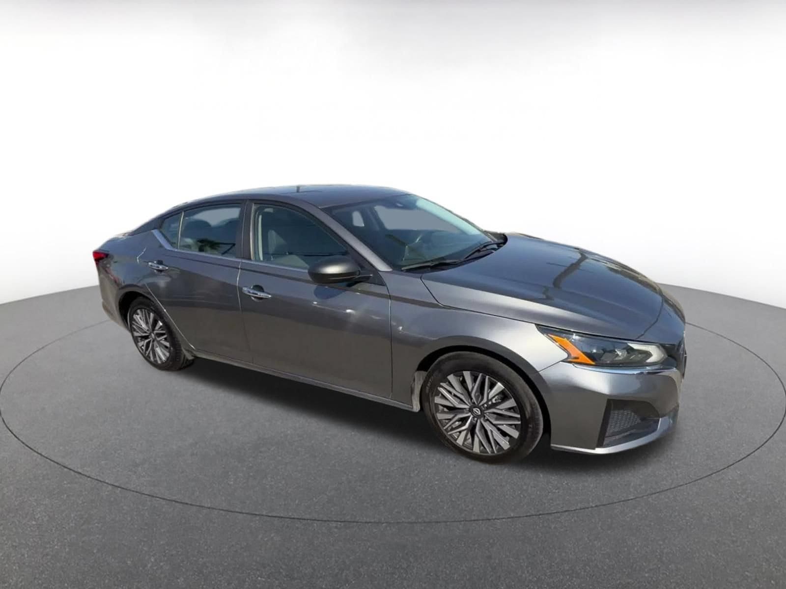 Thumbnail: 2024 Nissan Altima - 2