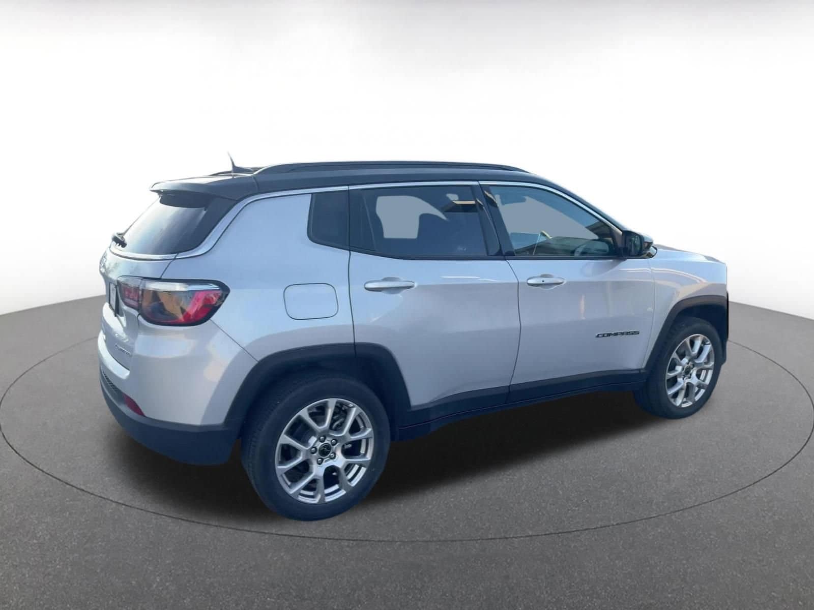 Thumbnail: 2025 Jeep Compass - 15