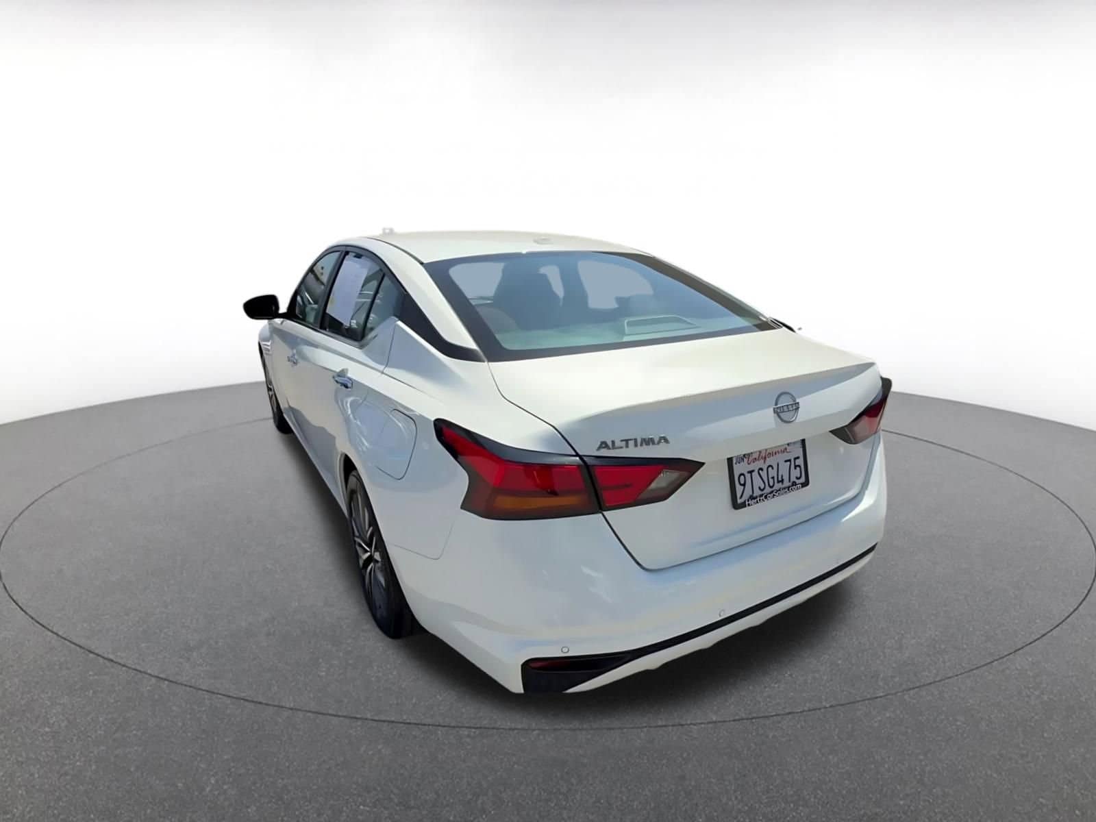 Thumbnail: 2025 Nissan Altima - 11