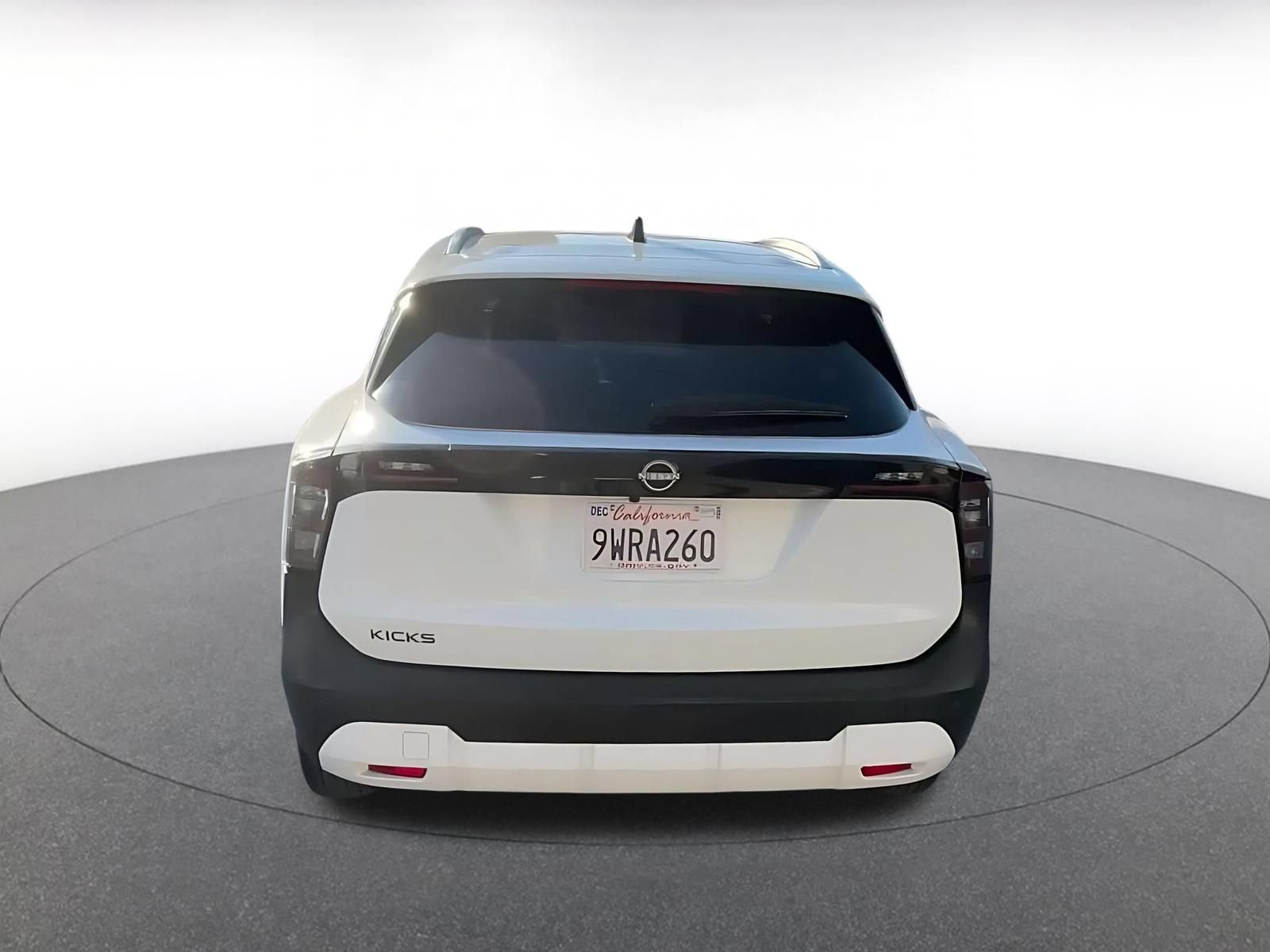 Thumbnail: 2026 Nissan Kicks - 12