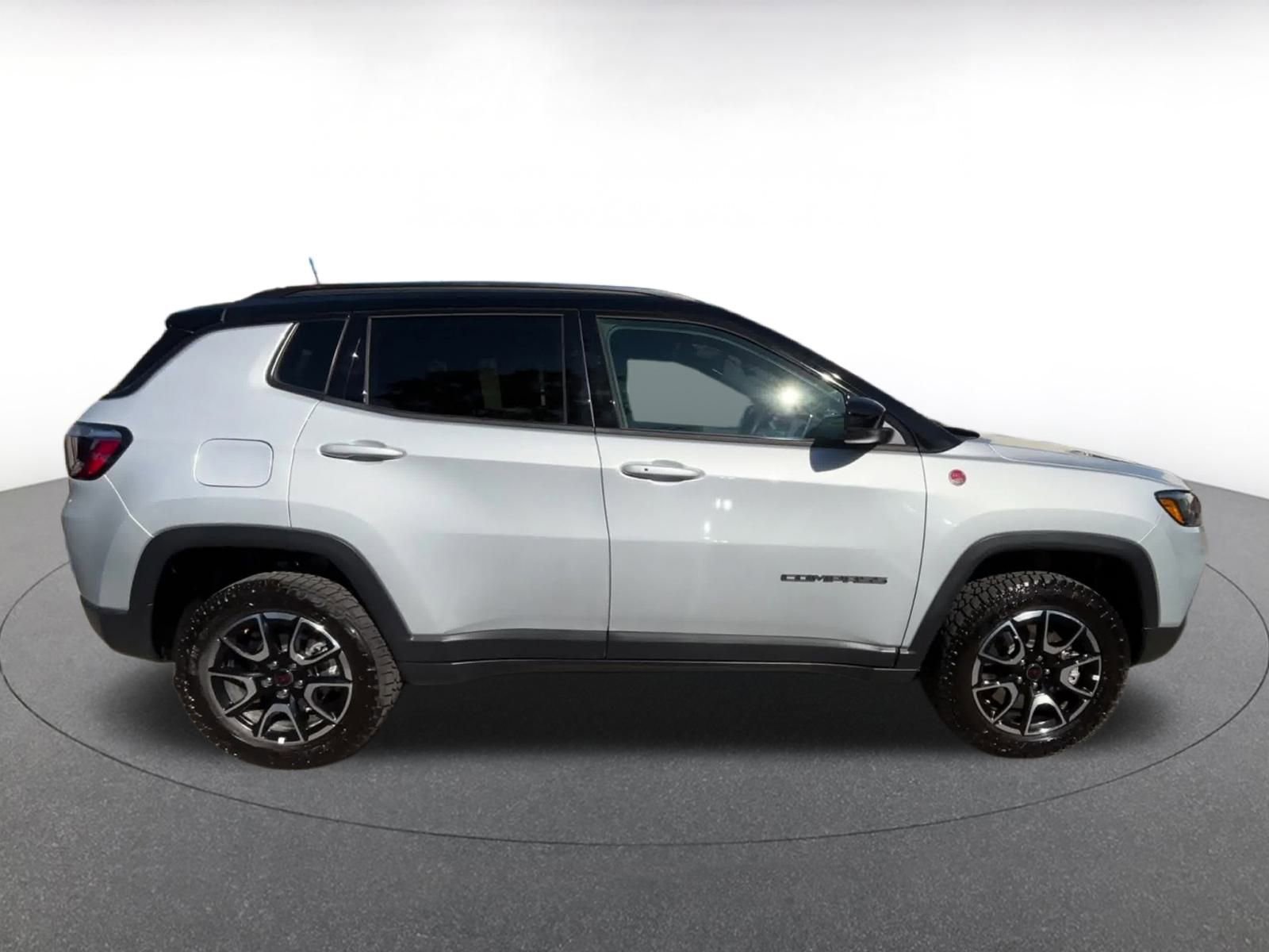 Thumbnail: 2025 Jeep Compass - 16
