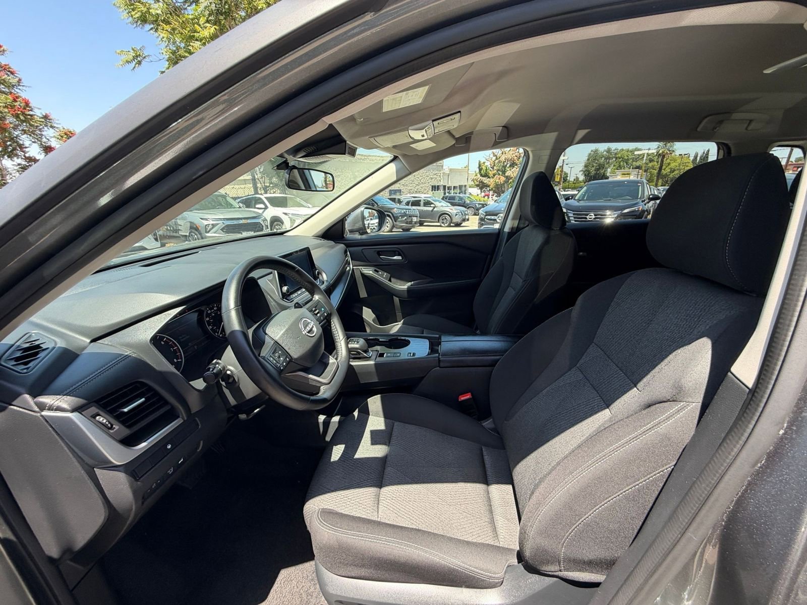 Thumbnail: 2025 Nissan Rogue - 29