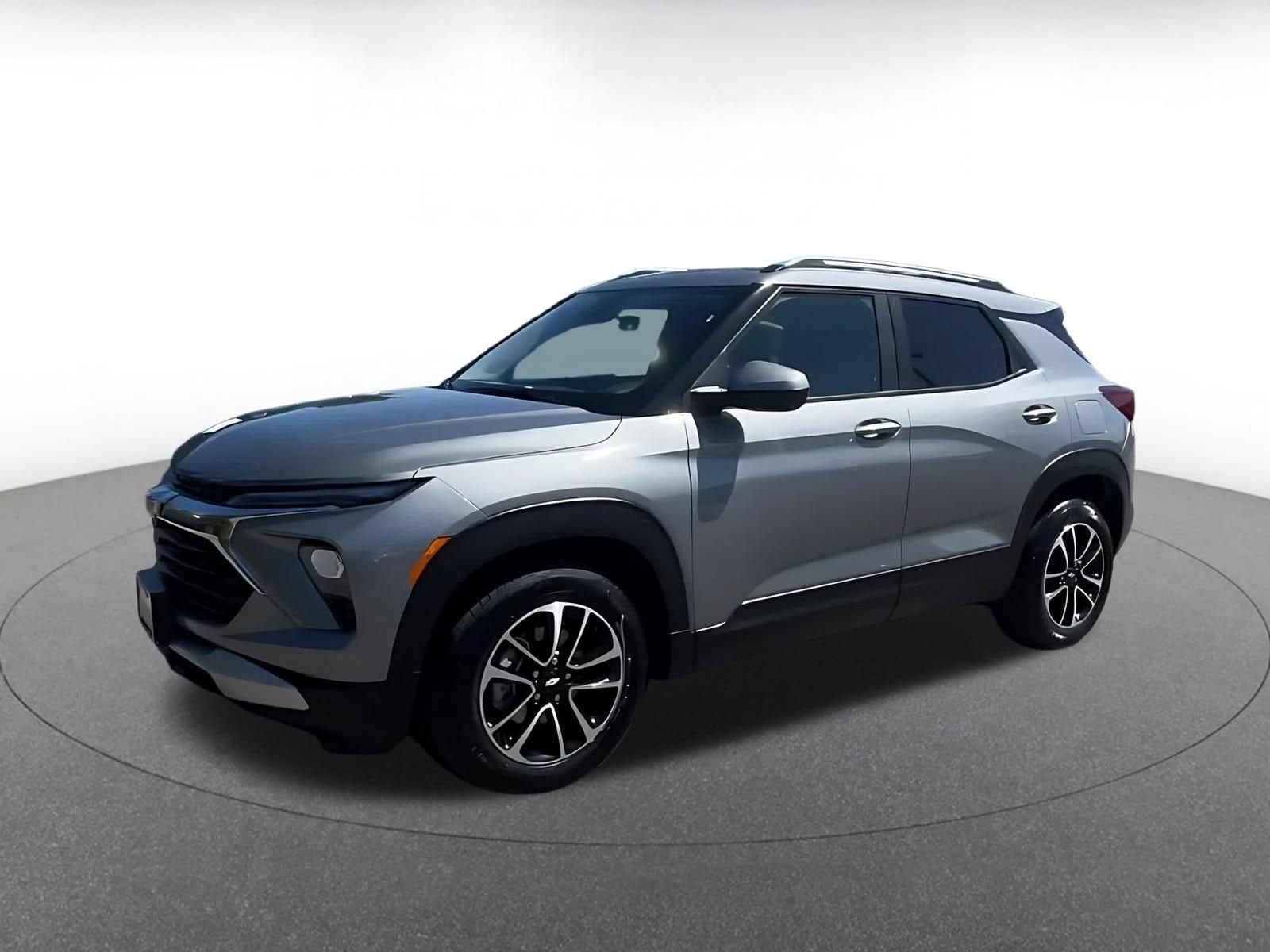 Thumbnail: 2025 Chevrolet TrailBlazer - 8
