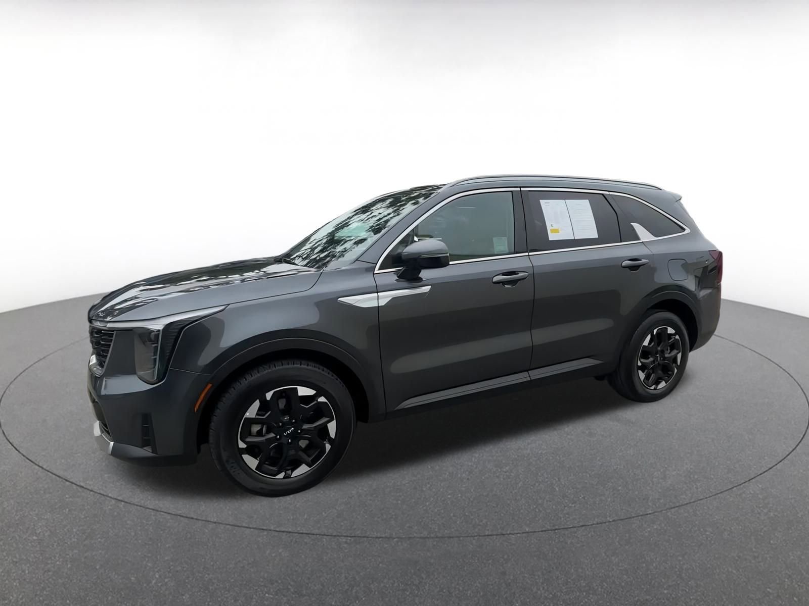 Thumbnail: 2024 Kia Sorento - 8