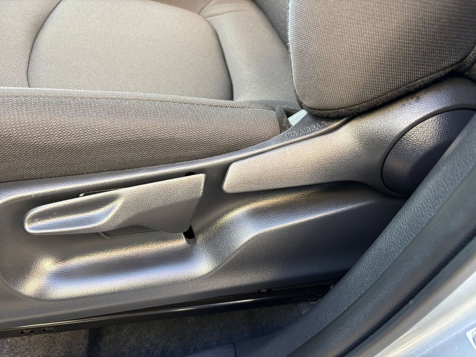 Thumbnail: 2025 Toyota Corolla Cross - 23