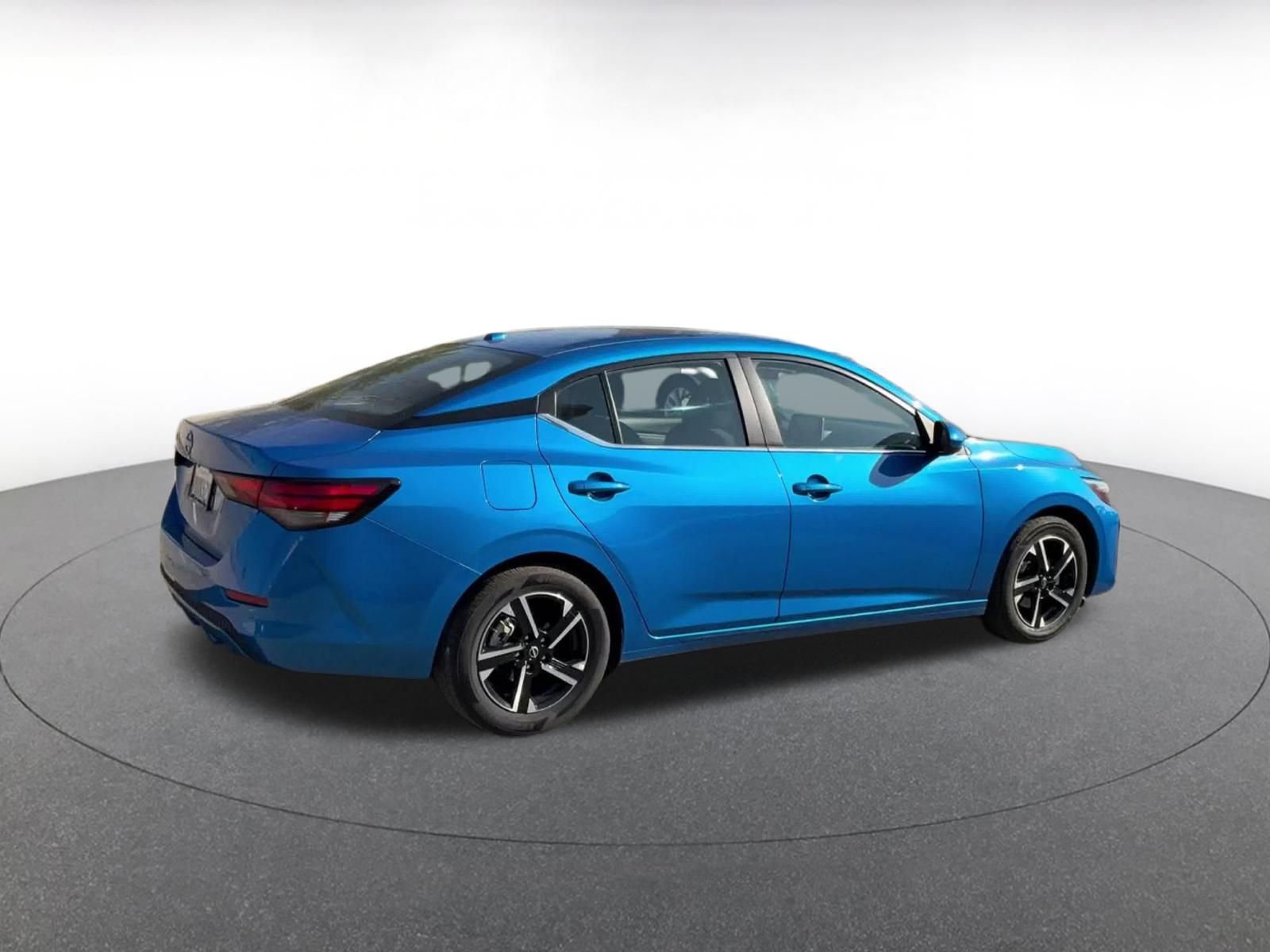 Thumbnail: 2025 Nissan Sentra - 15