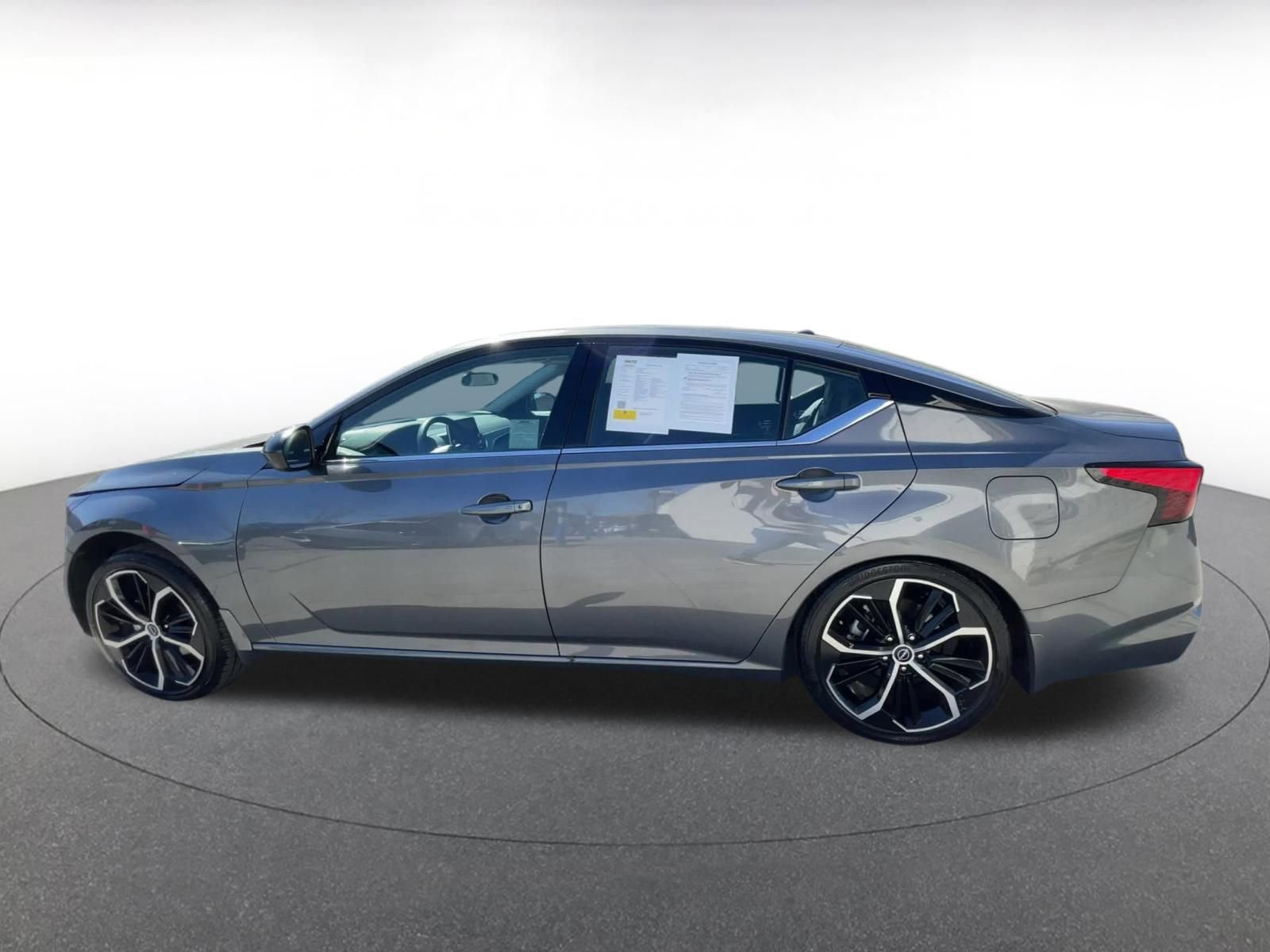 Thumbnail: 2025 Nissan Altima - 9