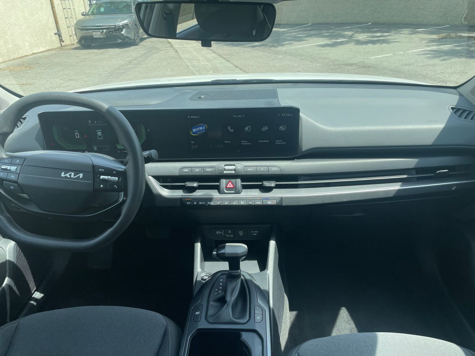 Thumbnail: 2025 Kia K4 - 32