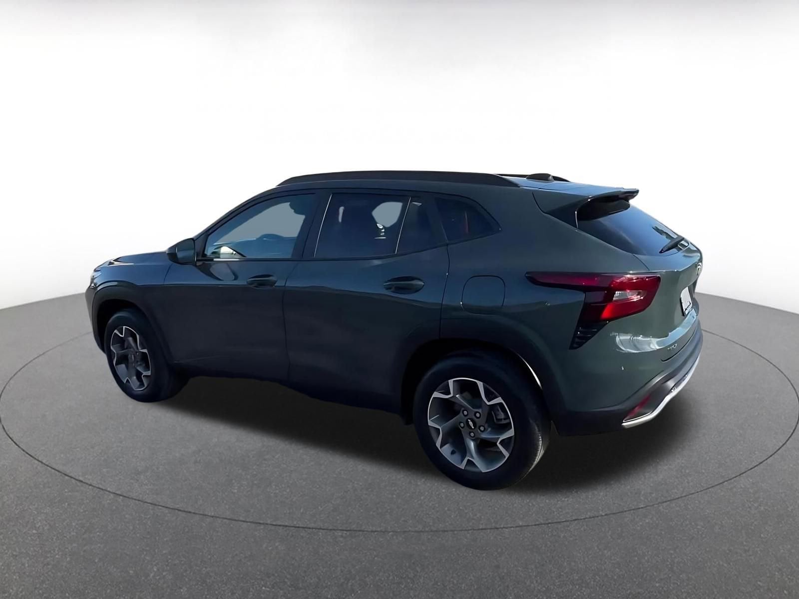 Thumbnail: 2025 Chevrolet Trax - 10