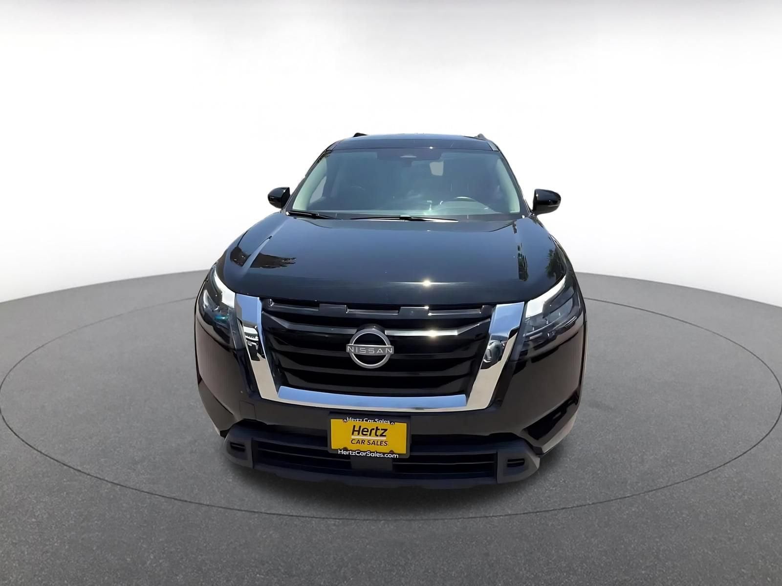 Thumbnail: 2025 Nissan Pathfinder - 4