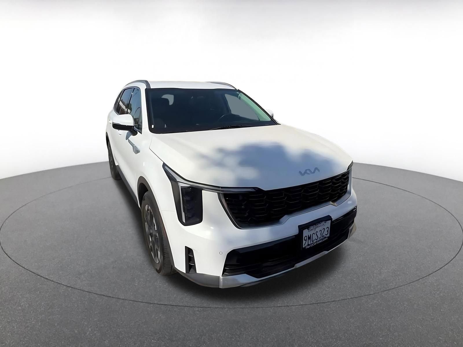 Thumbnail: 2024 Kia Sorento - 3