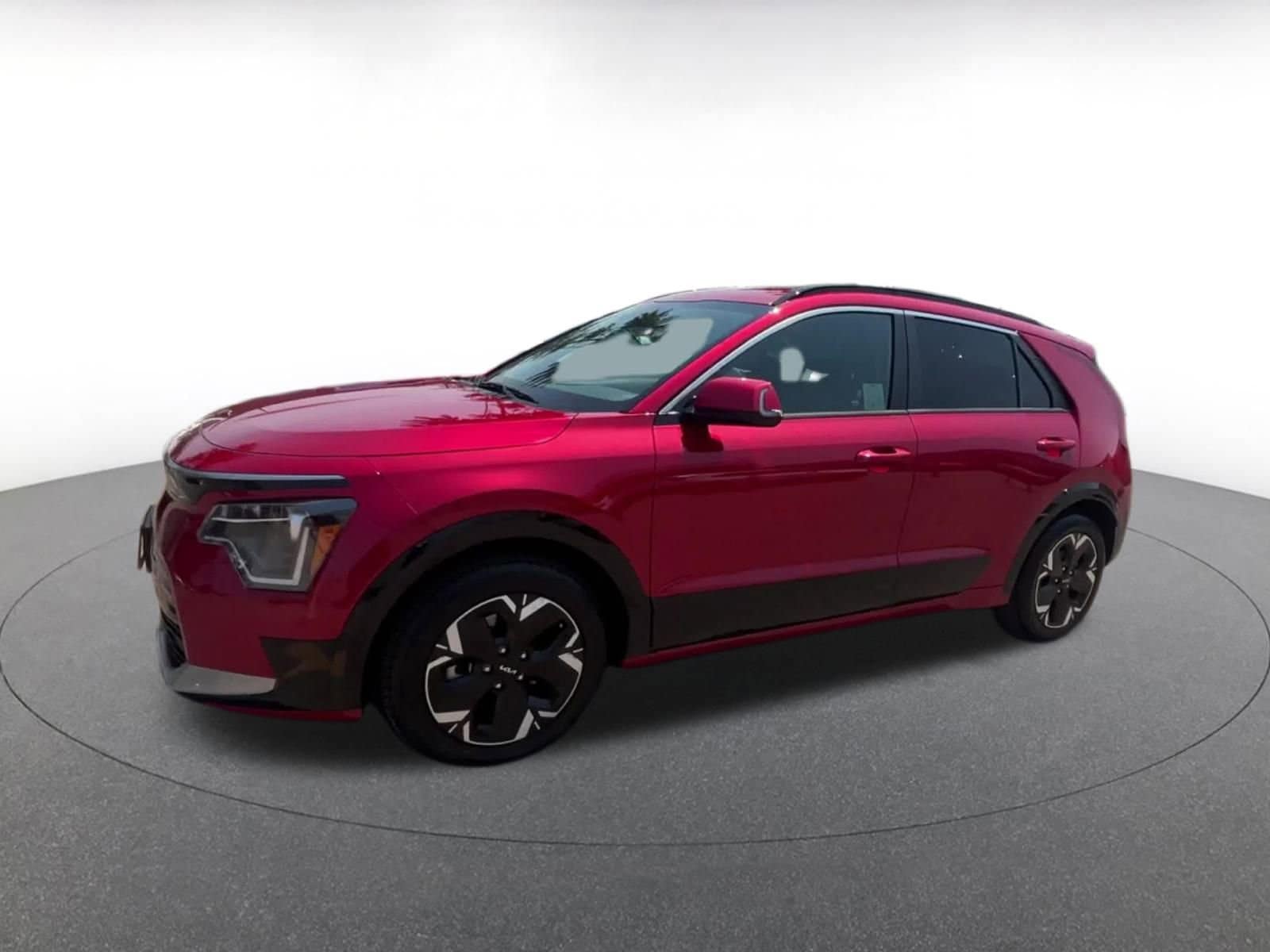 Thumbnail: 2023 Kia Niro - 7