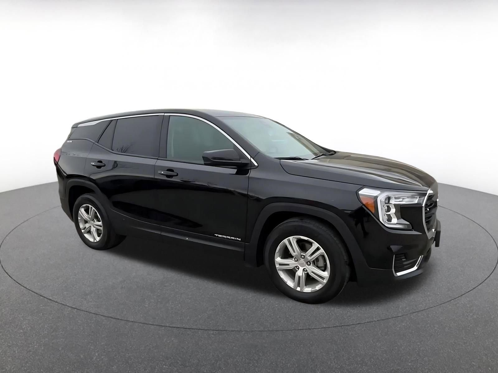 Thumbnail: 2024 GMC Terrain - 2