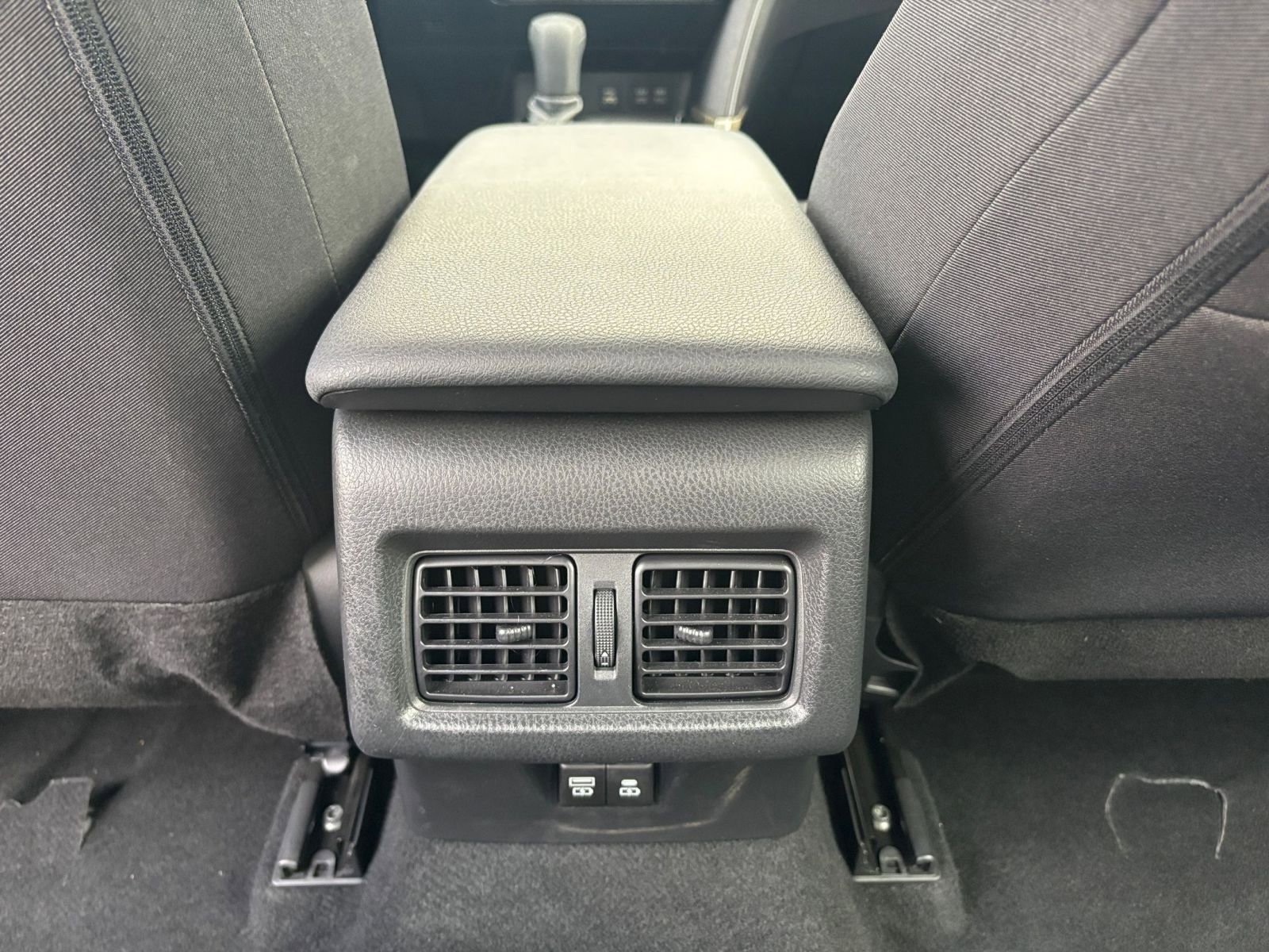 Thumbnail: 2025 Toyota Camry - 24