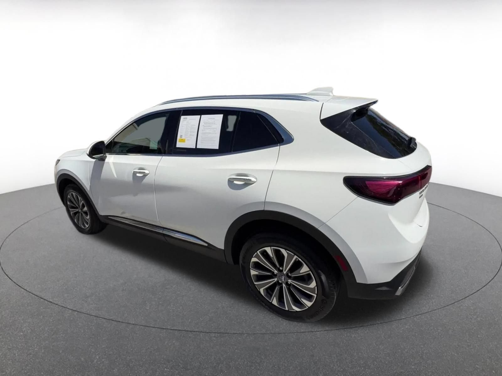 Thumbnail: 2024 Buick Envision - 9