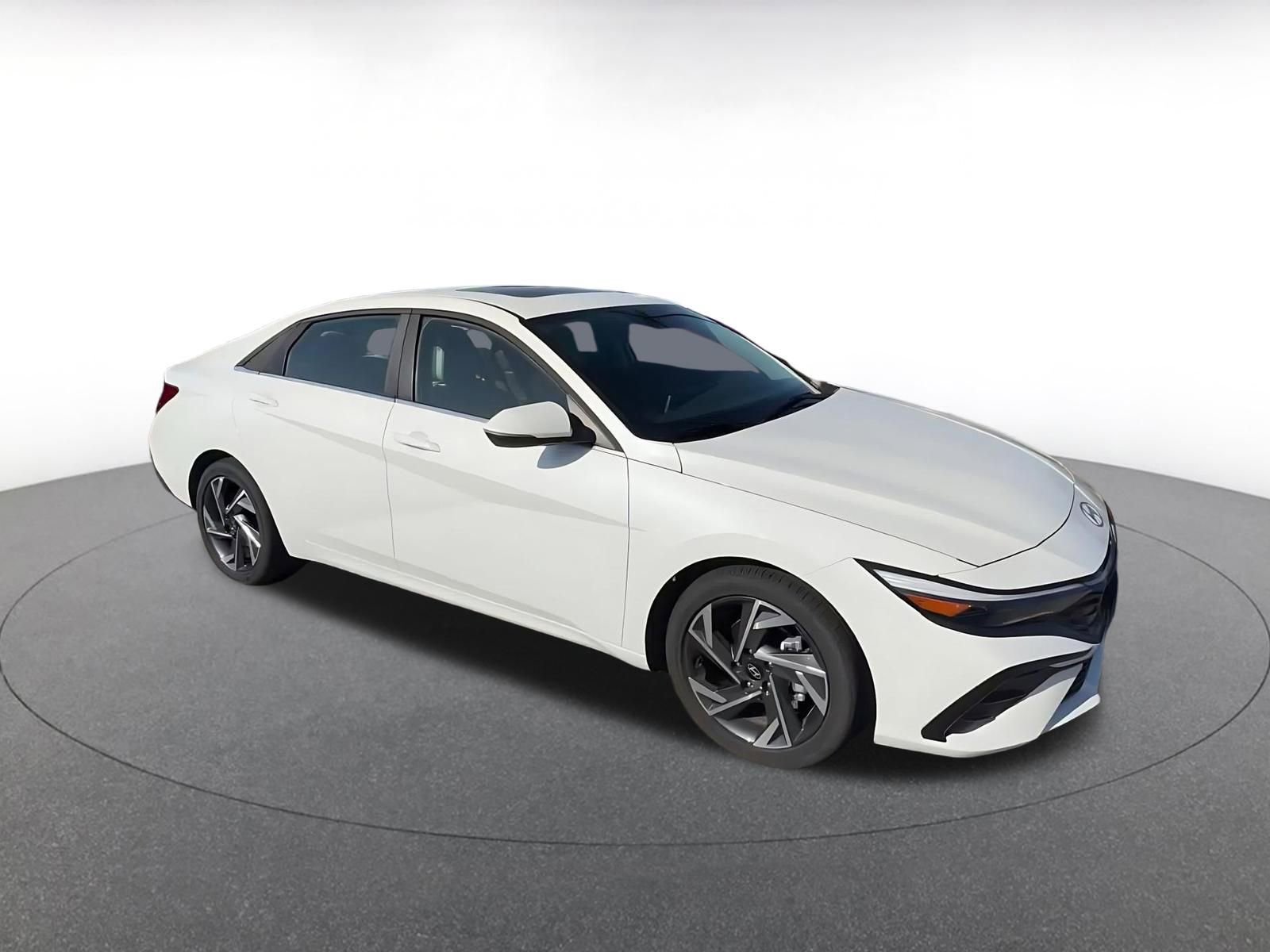 Thumbnail: 2025 Hyundai Elantra - 2