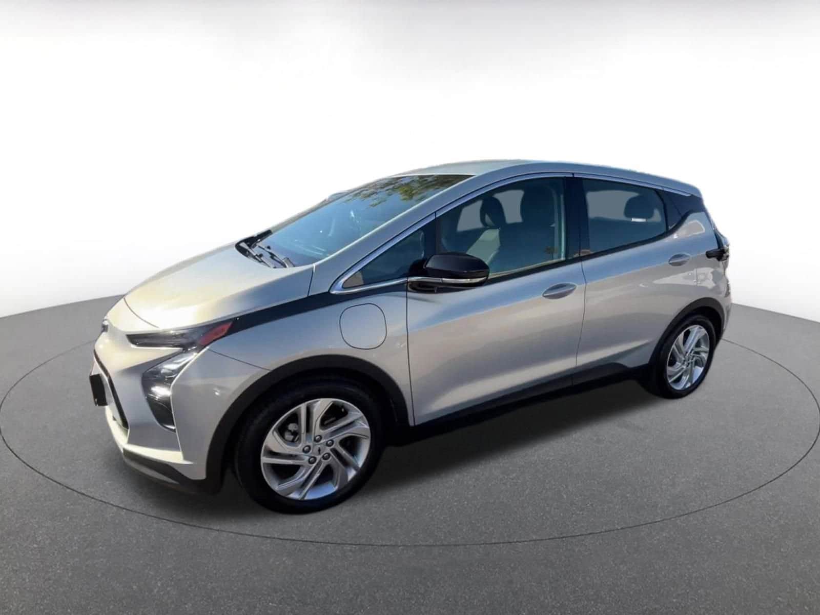 Thumbnail: 2023 Chevrolet Bolt EV - 8