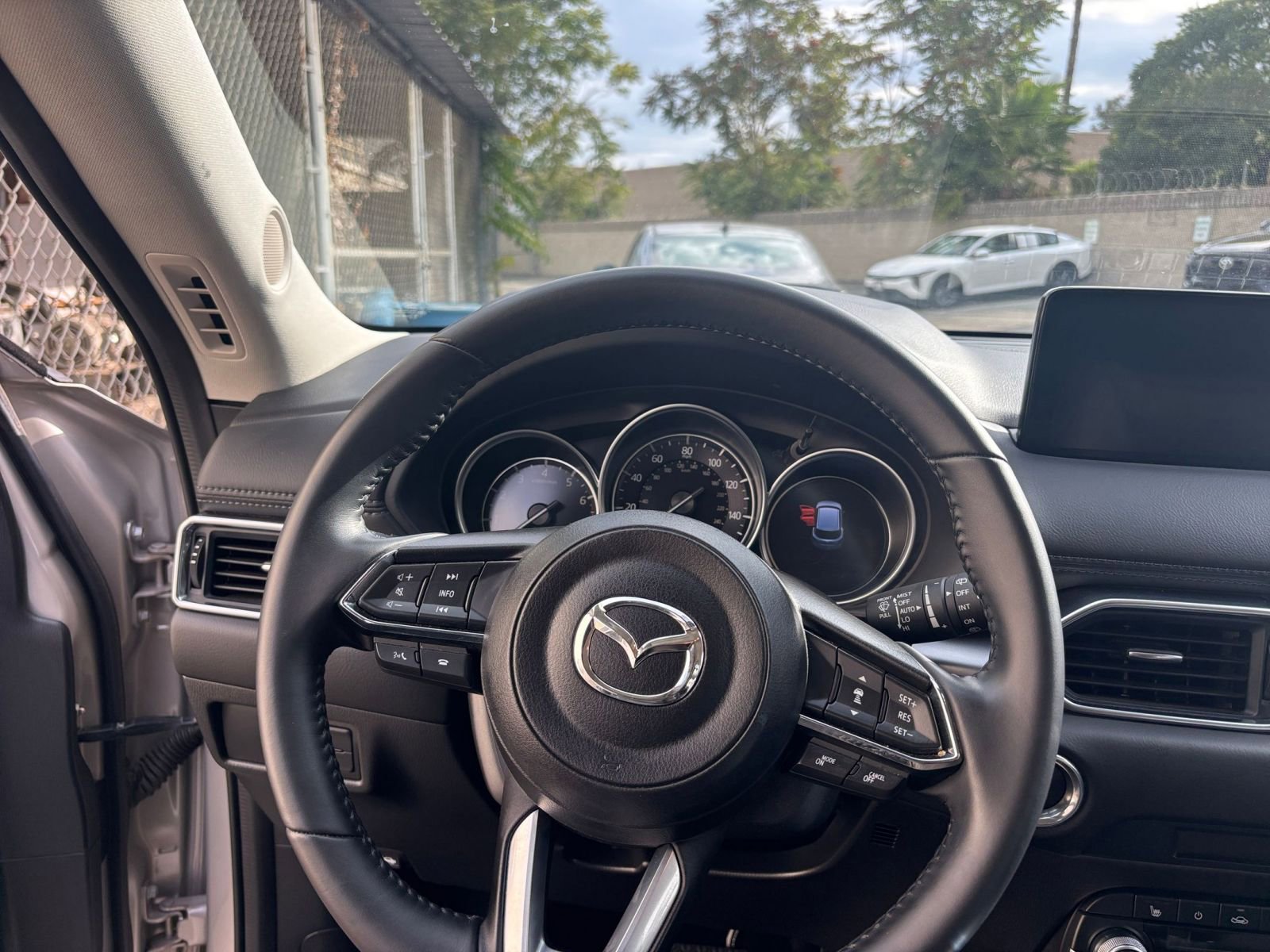 Thumbnail: 2025 Mazda CX-5 - 34