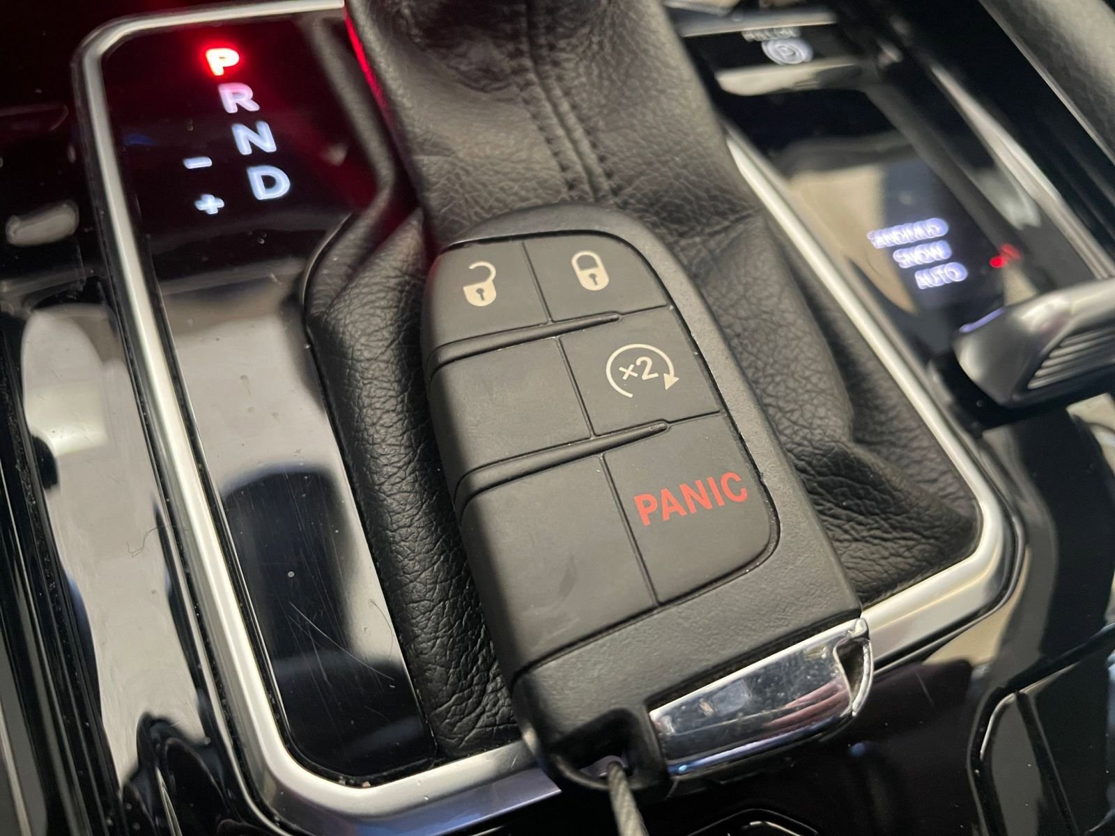 Thumbnail: 2025 Jeep Compass - 27