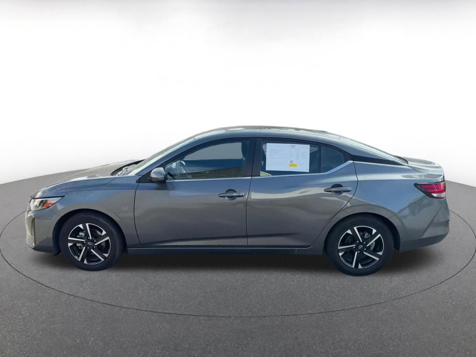 Thumbnail: 2025 Nissan Sentra - 9