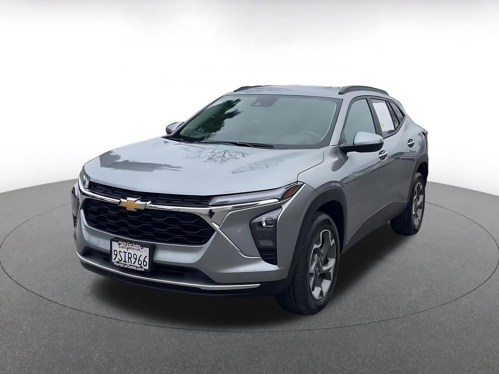 Thumbnail: 2025 Chevrolet Trax - 7