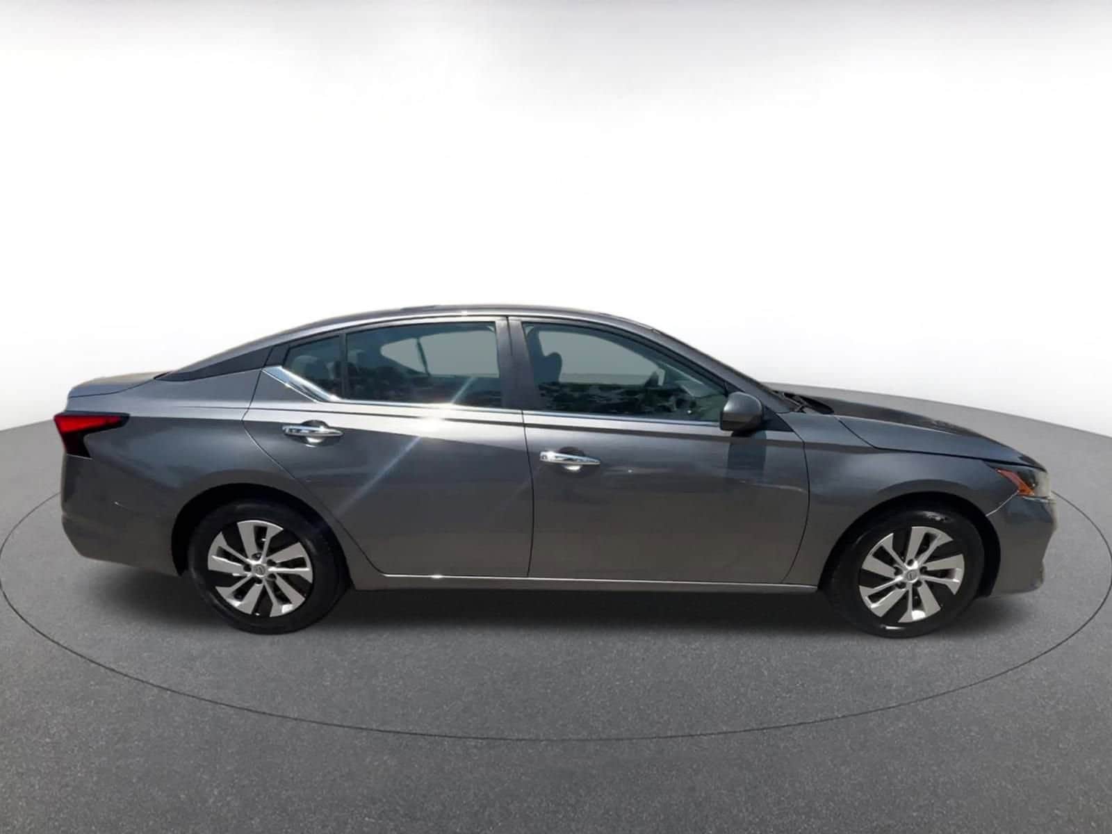 Thumbnail: 2023 Nissan Altima - 16