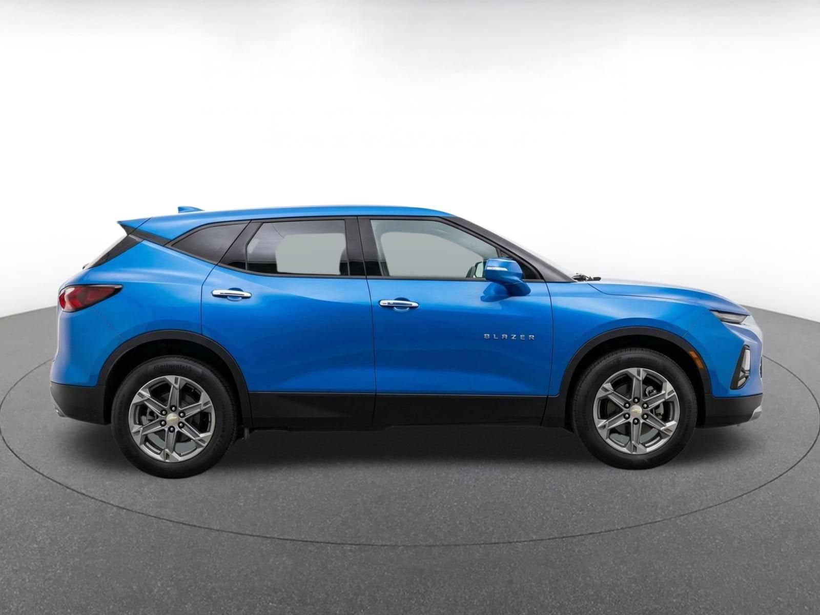 Thumbnail: 2025 Chevrolet Blazer - 8