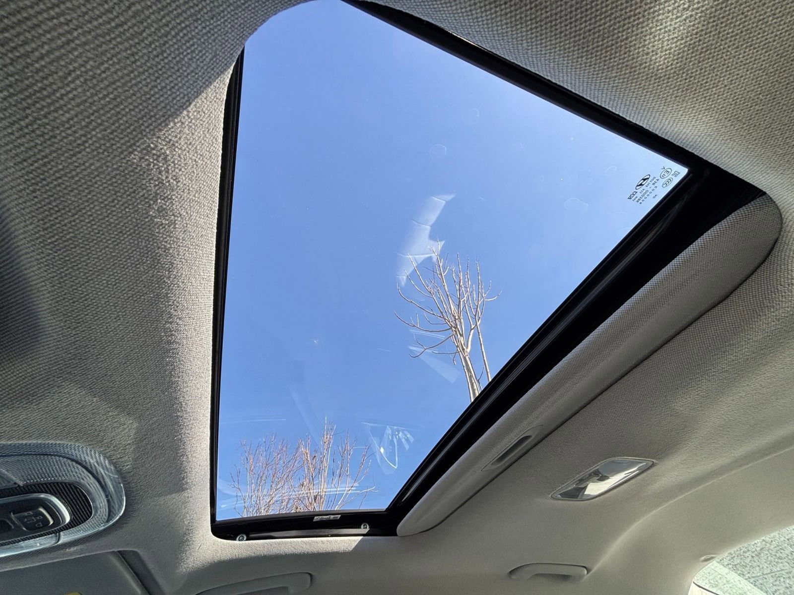 Thumbnail: 2025 Hyundai Elantra - 32